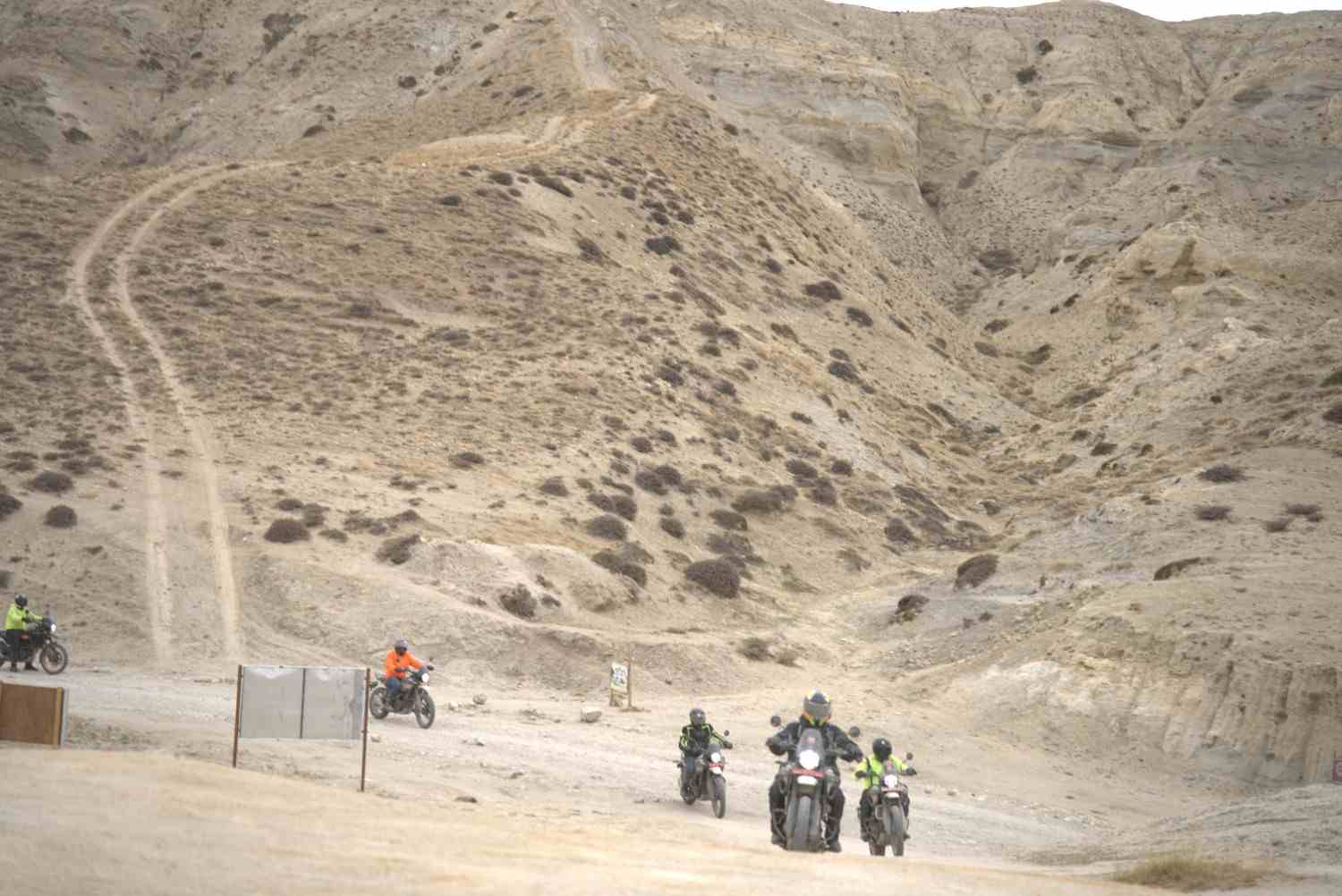 Day 6: Ride to Lo-Manthang (3,840m) - 100 KM (5/6 h). photo 2