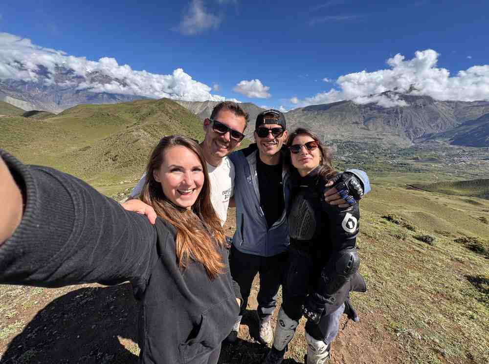 202606302021_4-riders-taking-selfie-at-mustang.JPG
